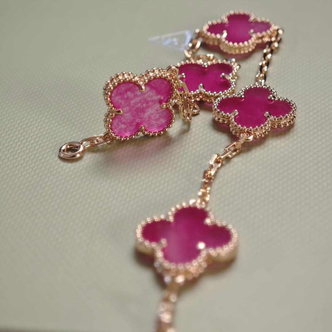 [Elowen]NEW CLOVER 5 MOTIFS PINK ENAMEL BRACELET