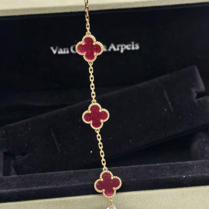 [Elowen]NEW CLOVER 5 MOTIFS PINK ENAMEL BRACELET