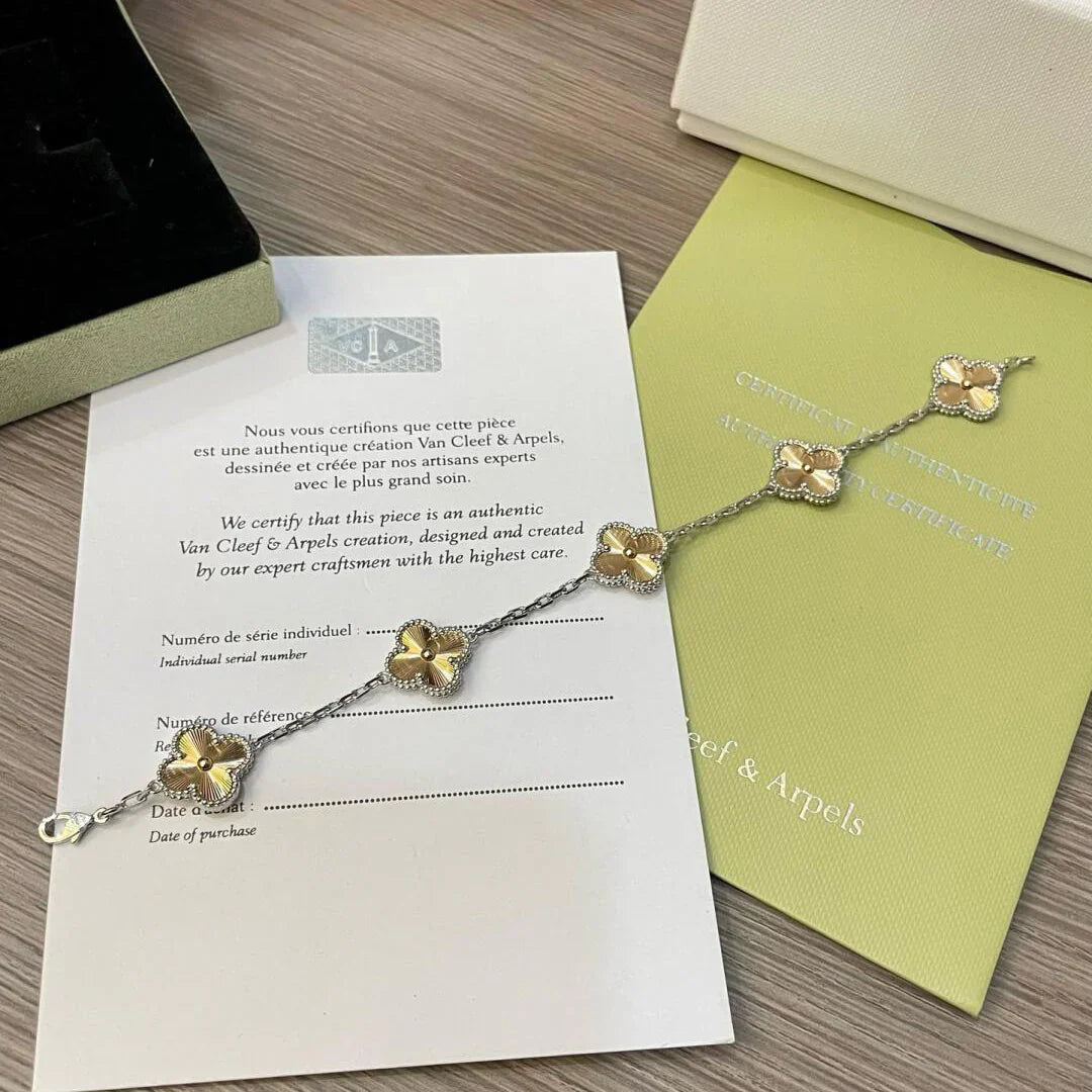 [Elowen Jewels] CLOVER 5 MOTIF LASER BRACELET COLLECTION