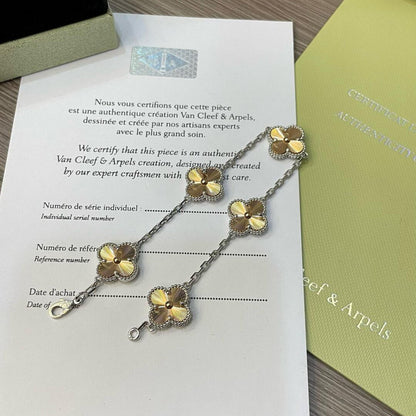 [Elowen Jewels]CLOVER  5 MOTIFS  CHRISTMAS LIMITED EDITION BRACELET