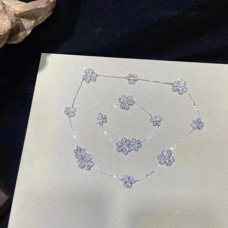 [Elowen jewels ]FRIVOLE SILVER 5 FLOWERS BRACELET