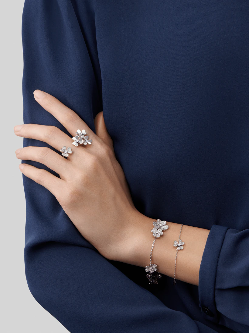 [Elowen jewels ]FRIVOLE SILVER FLOWER DIAMOND BRACELET