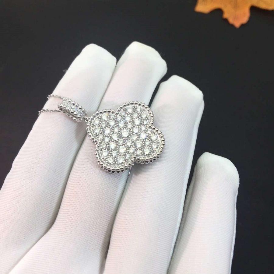 [Elowen jewels ]CLOVER 25MM SILVER FULL DIAMOND BIG CLOVER NECKLACE