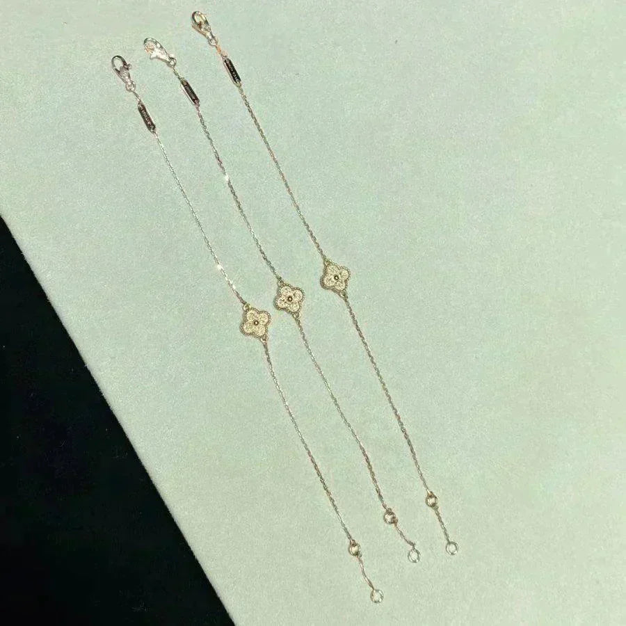 [Elowen jewels ]CLOVER SINGLE FLOWER BRACELET