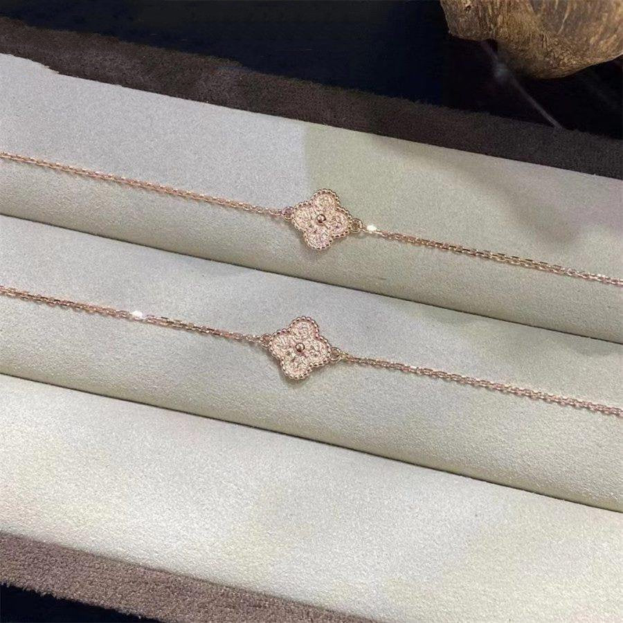[Elowen jewels ]CLOVER SINGLE FLOWER BRACELET