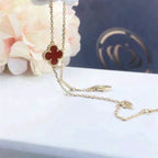 [Elowen jewels ]CLOVER  CARNELIAN SINGLE FLOWER BRACELET