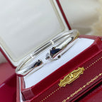 {
  "Elowen jewels": "Elowen jewels",
  "PANTHERE SILVER OPEN BRACELET": "パンテール シルバー オープンブレスレット"
}